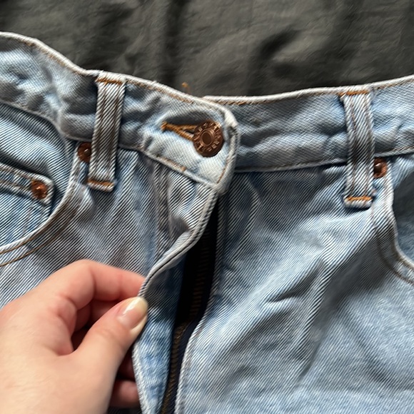 Revolt vintage mom highwaisted shorts - Picture 2 of 5